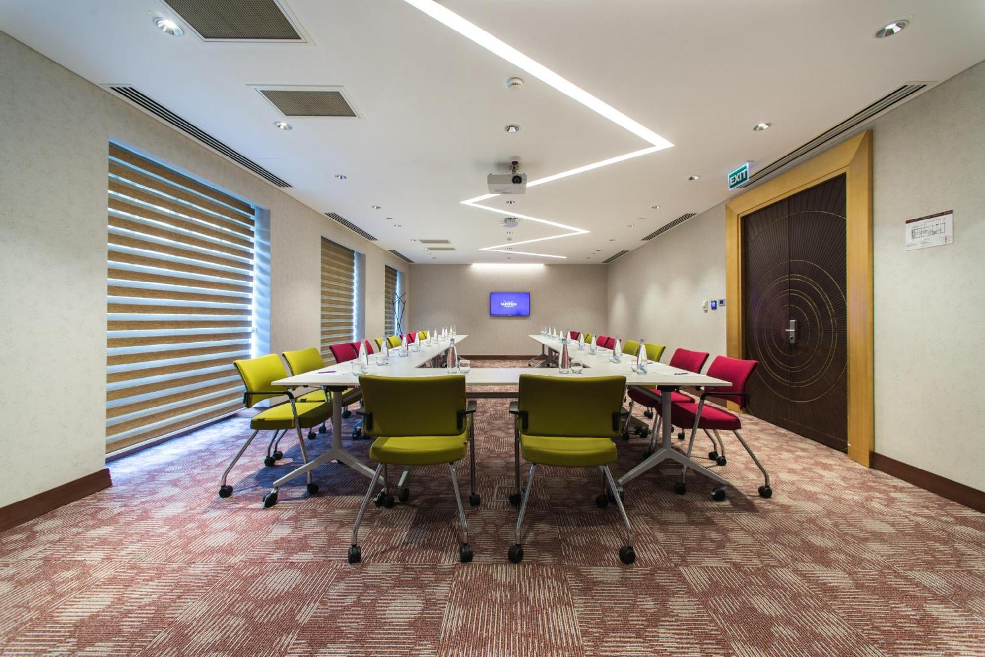 Mercure Old Town Hotel 4*