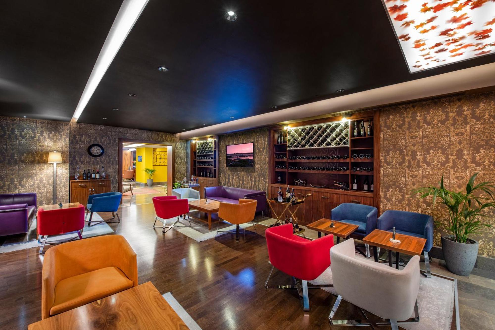Mercure Old Town Hotel 4*