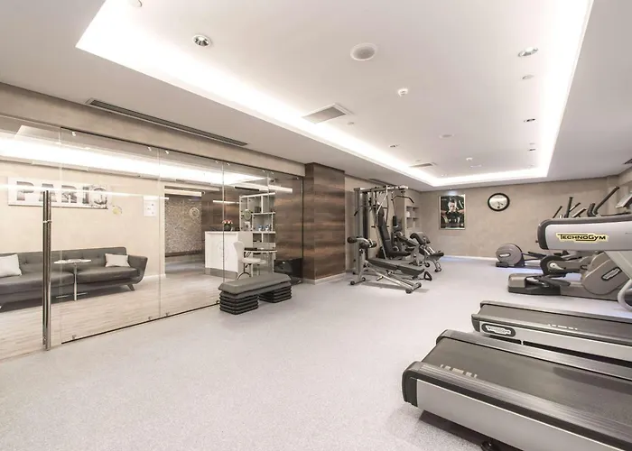 Отель Mercure Tbilisi Old Town