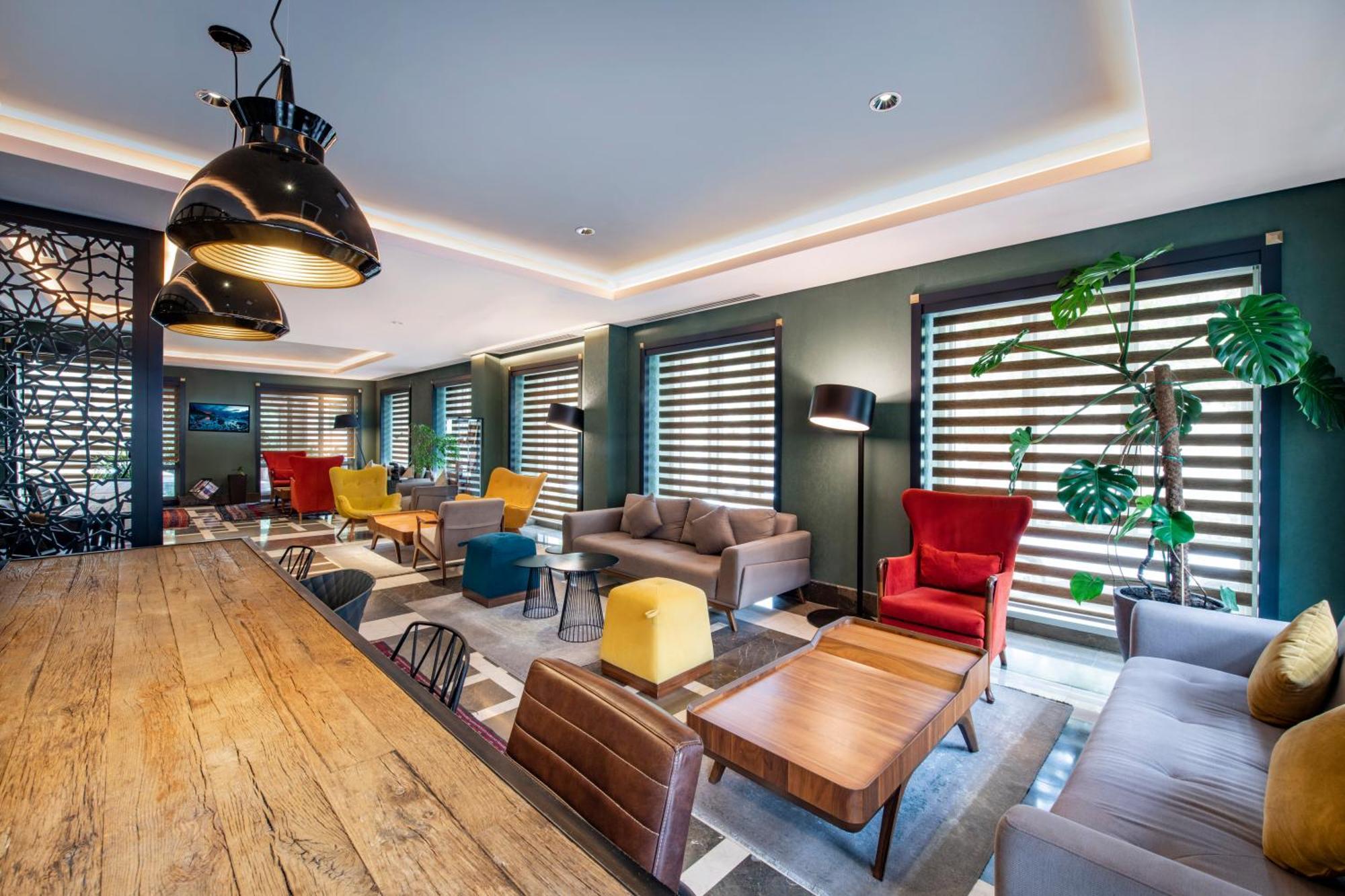 Mercure Old Town 4*