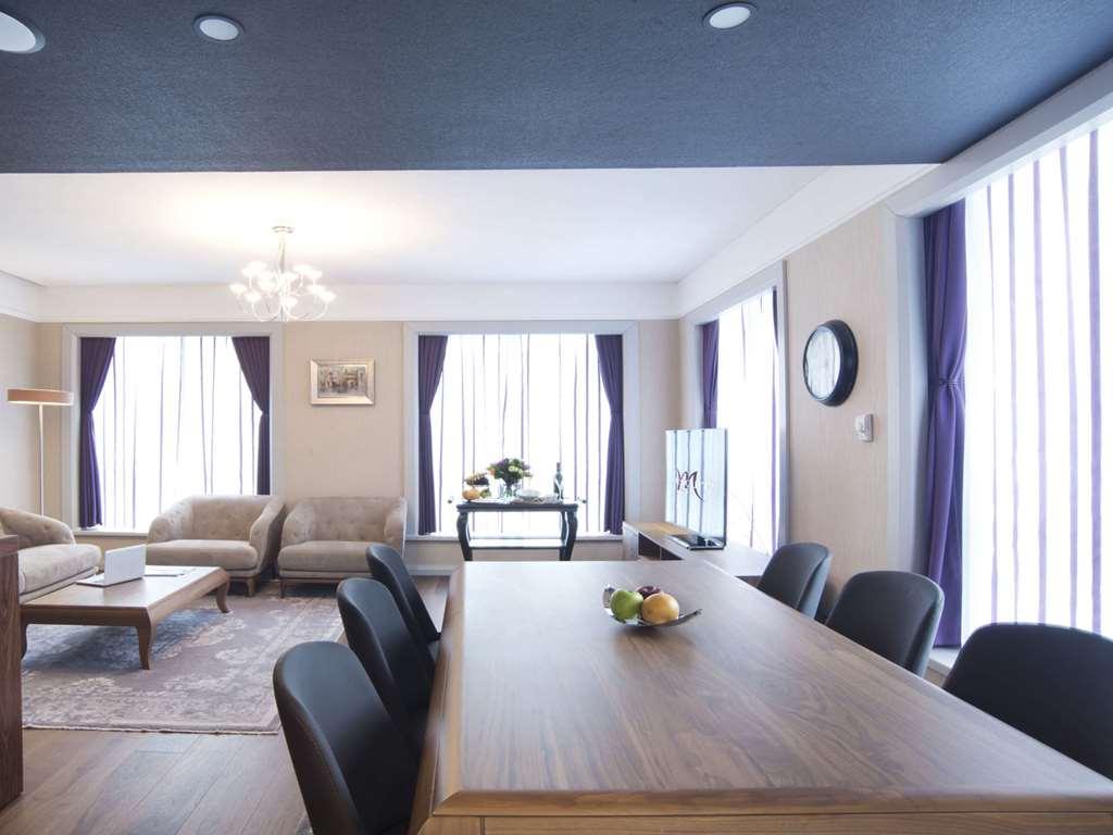 Mercure Old Town Hotel 4*