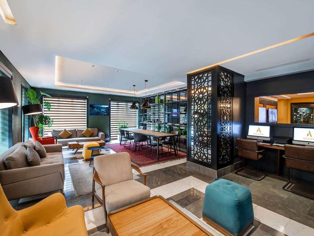 Mercure Old Town 4*
